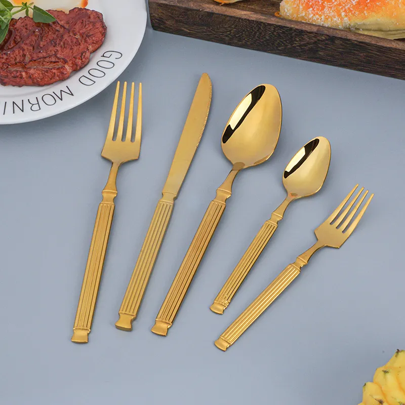 high quality stainless steel cutlery set pvd coating mirror finishing stocks low moq and fast delivery flatware set