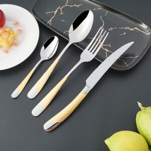 wholesale luxury metal cutlery gold silver stainless steak knife fork spoon for home or wedding sustainable for events
