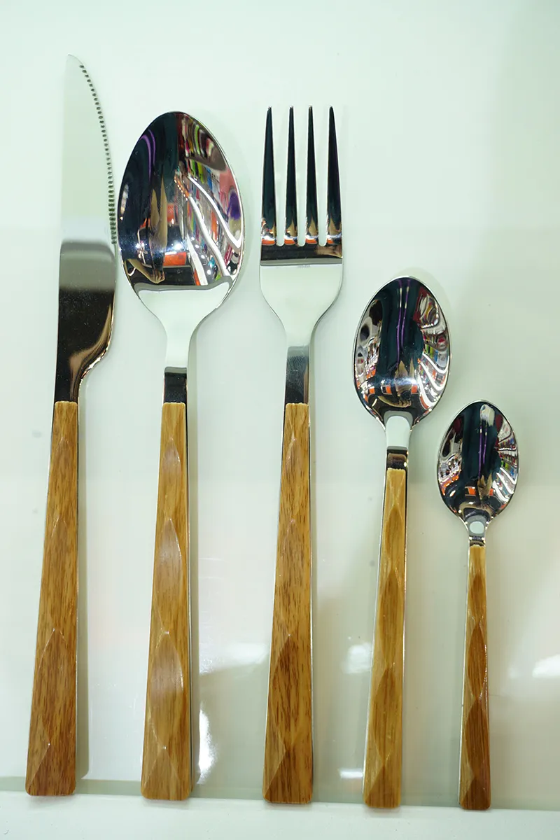 colorful plastic handle flatware set korean style long handle travel flatware set