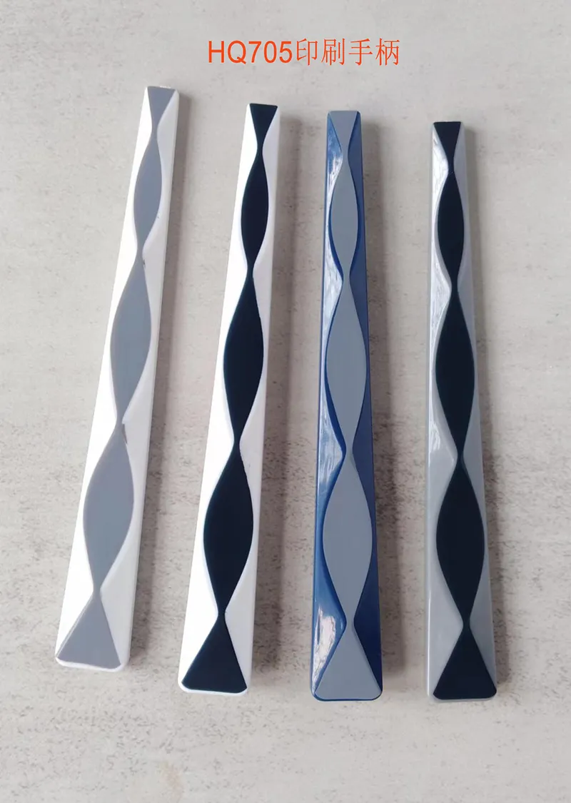 colorful plastic handle flatware set korean style long handle travel flatware set