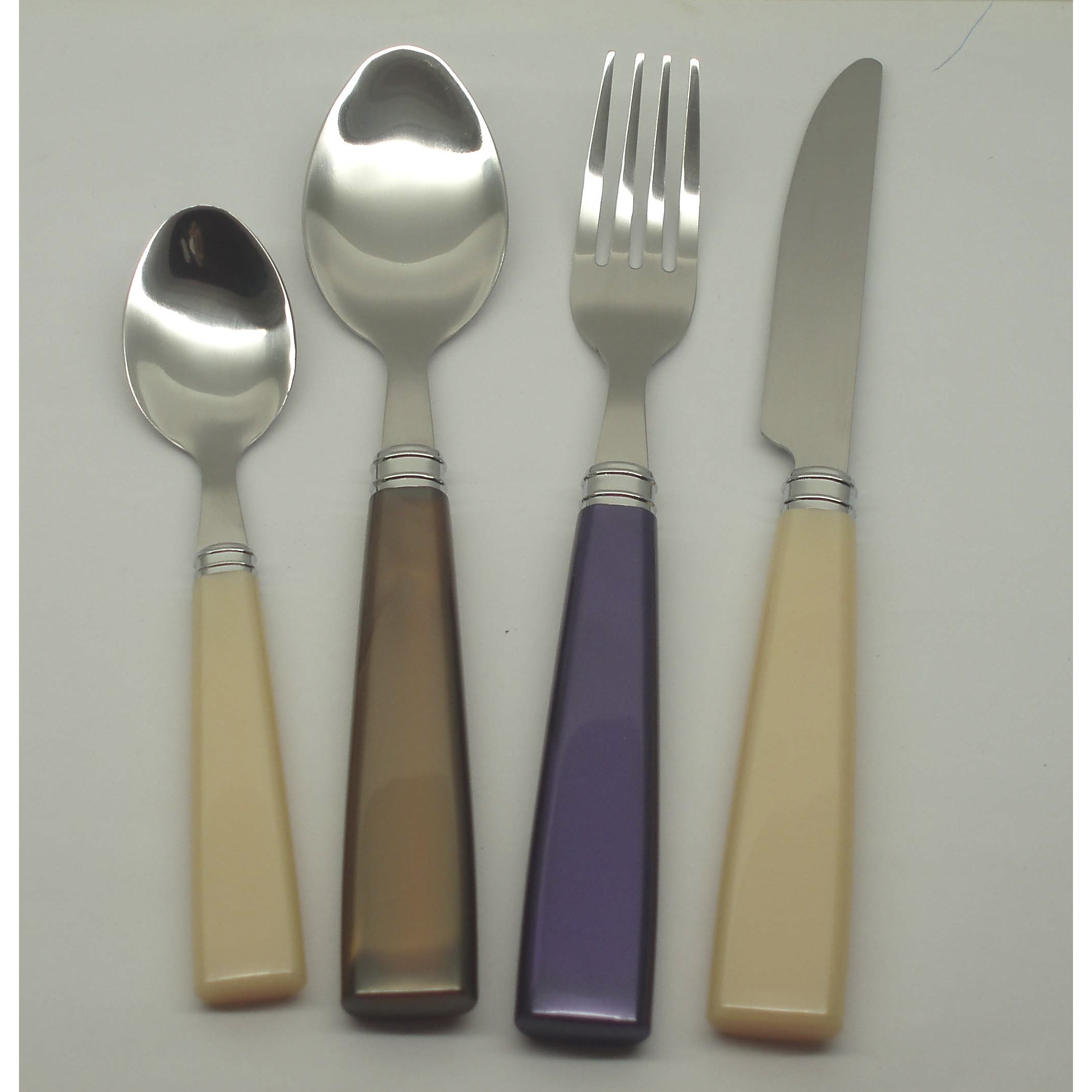 factory price new design stainless steel plastic handle cutlery set silver flatware set 24pcs spoons forks knives (复制)