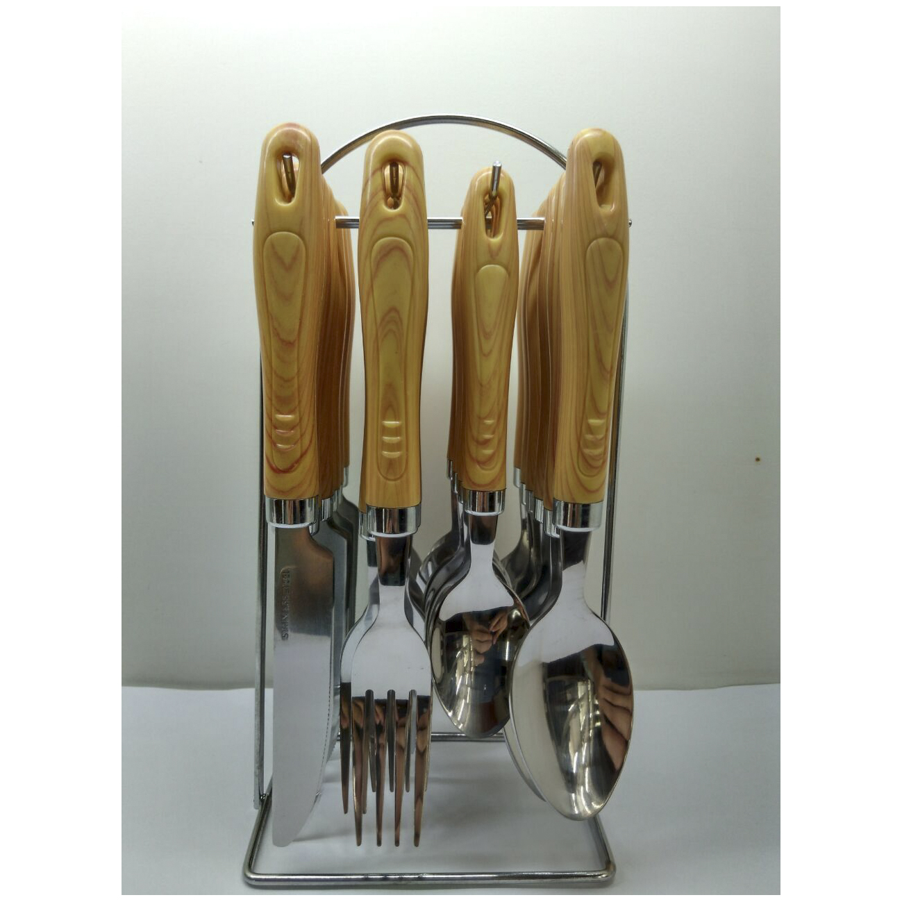 Großhandel Herstellung Messer Löffel Gabel Küche Restaurant Kunststoffgriff Besteck Set Edelstahl Besteck Set (复制) (复制)