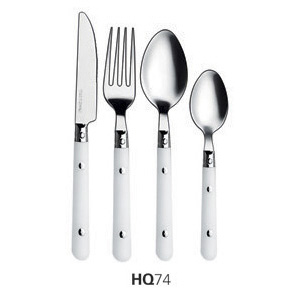 factory wholesale stainless steel supermarket promotion plastic handle cutlery set 24pcs spoon fork knife teaspoon (复制)