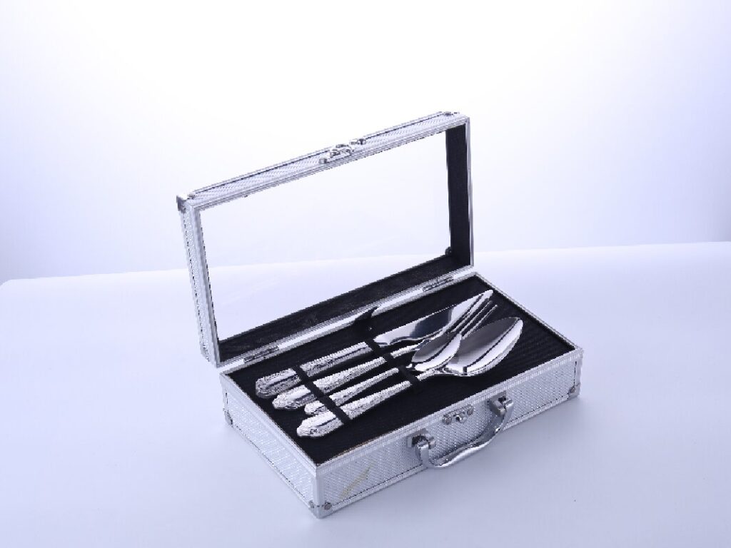 24pcs wooden box